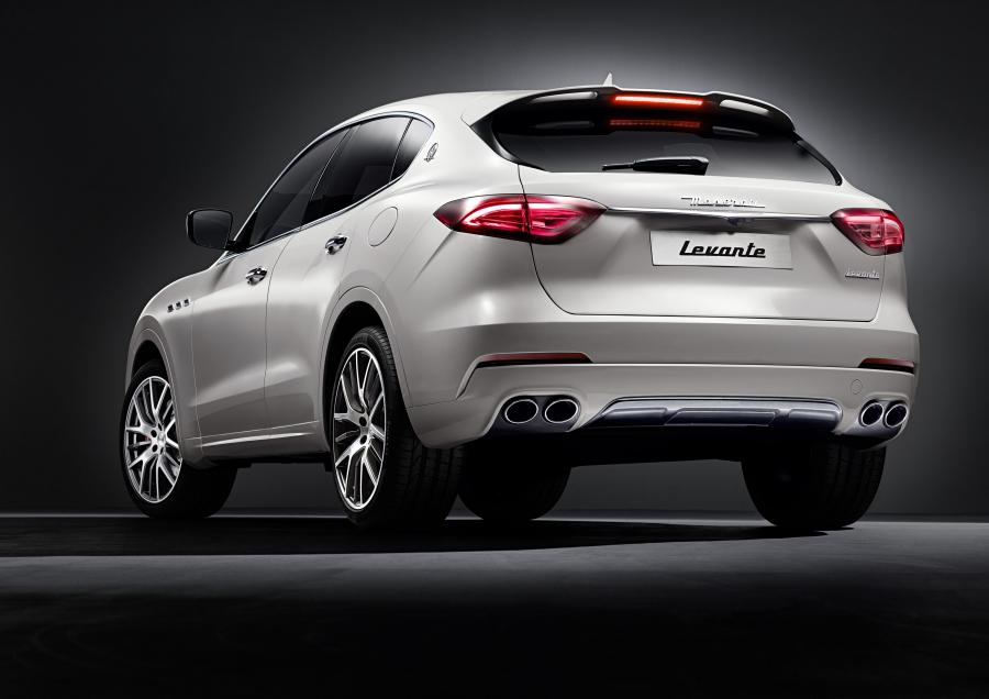  Maserati Levante 2016 года  (WW) (фото 35 из 52)